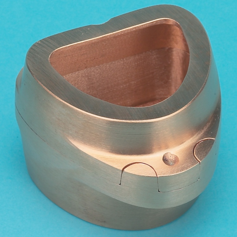 ENGLAND 4 PART FLASK