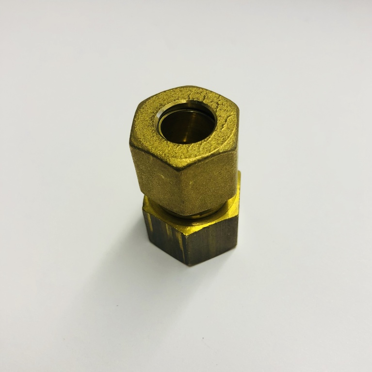 Wade Coupling 3/8 x 3/8 1088